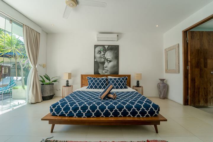 Room 13 of 39
