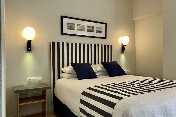 Room 10 of 39