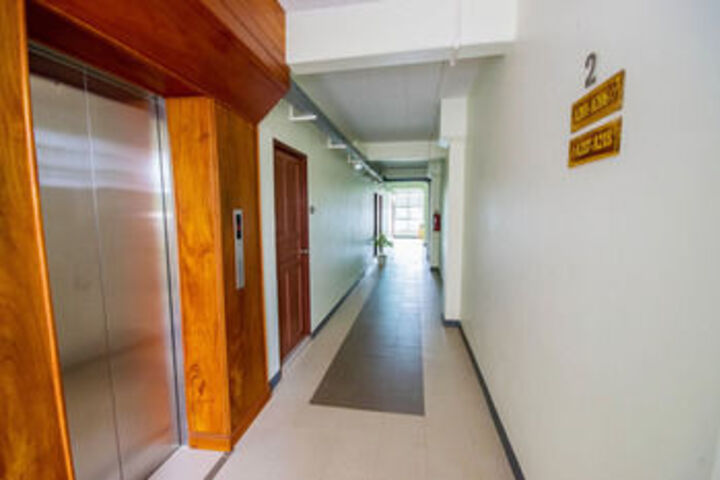 Ballroom/Hall 19 of 48