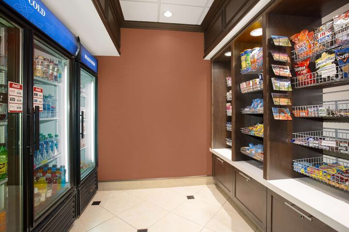 Snack bar