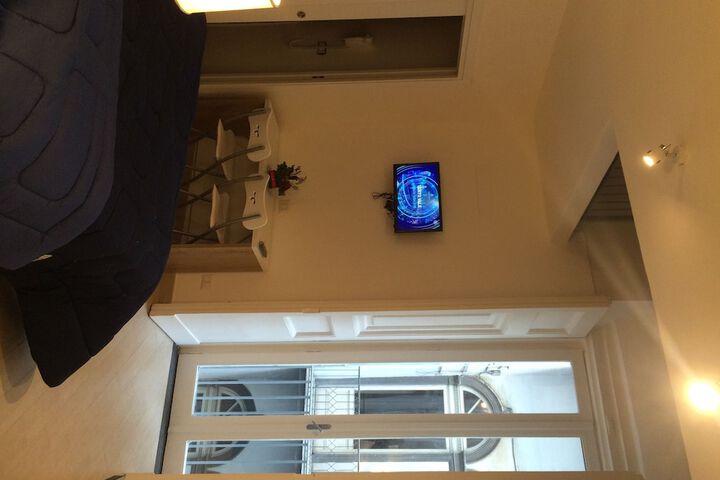 Room 14 of 64