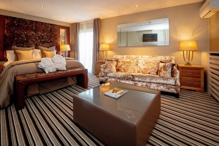 Room 15 of 67