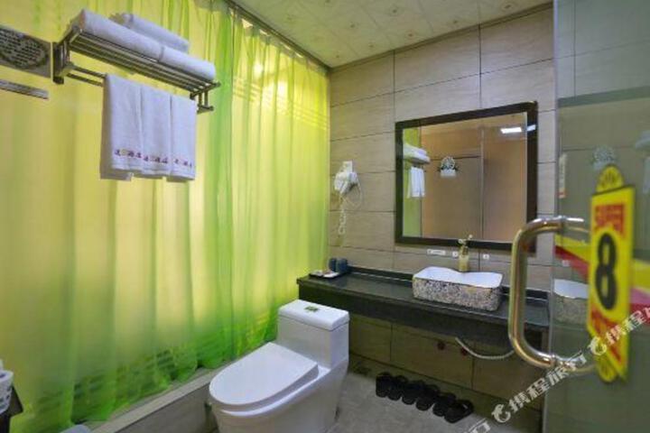 Beihai Yujiuwan Garden Hotel