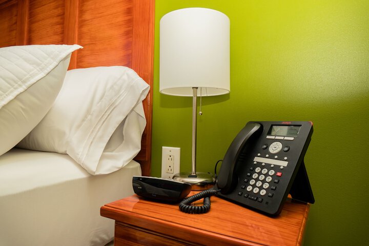 Room 15 of 27