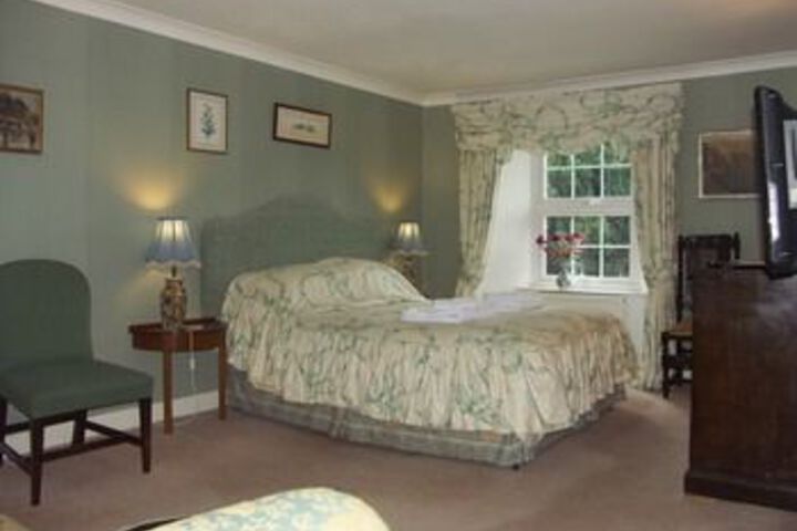 Room 16 of 18
