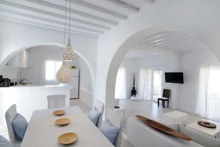 Beautiful Villa 50 m From Beach and Close to Other Beautiful Beaches on Mykonos