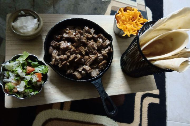 Dining 43 of 63