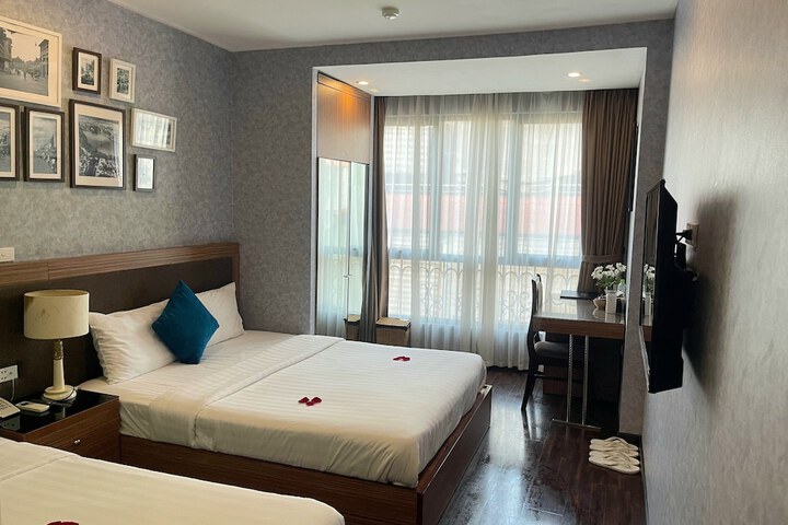 Room 26 of 57