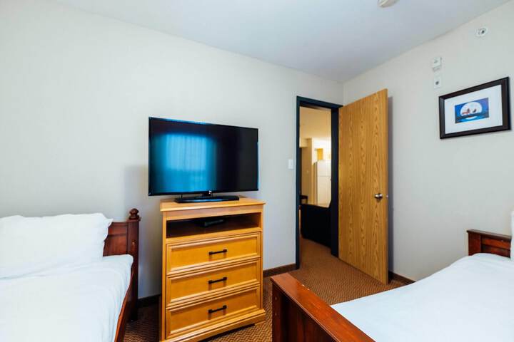 Room 27 of 57