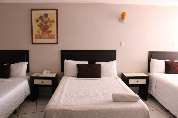 Room 16 of 78