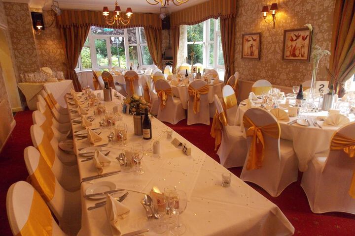 Banquet hall