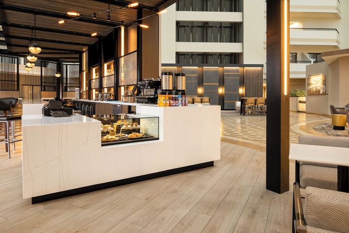 Snack bar