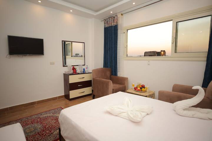 Room 4 of 21