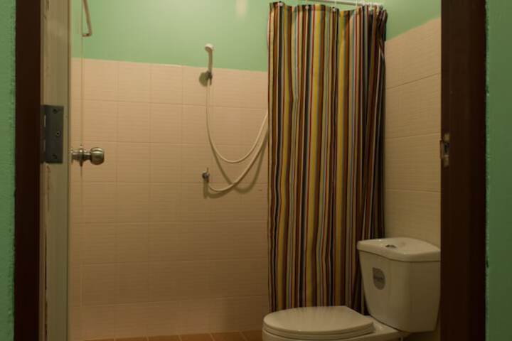 Room 18 of 30