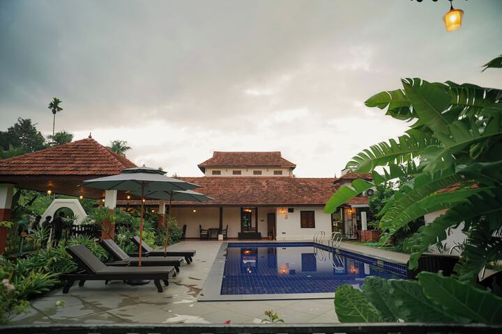 Pool 24 of 46
