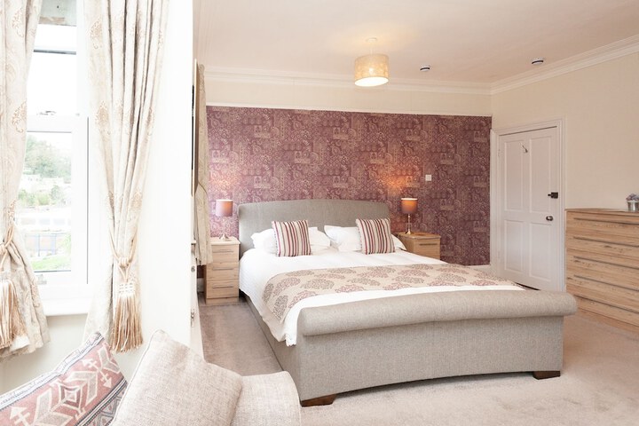 Room 13 of 61
