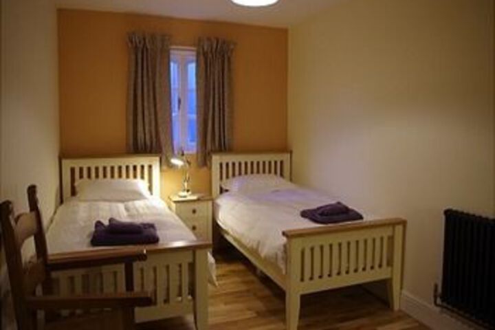 Room 7 of 15