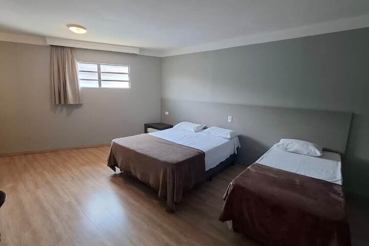Room 34 of 130