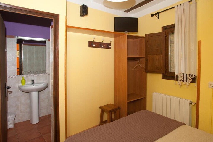 Room 8 of 56