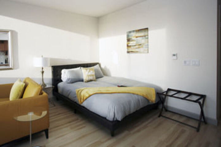 Room 15 of 30