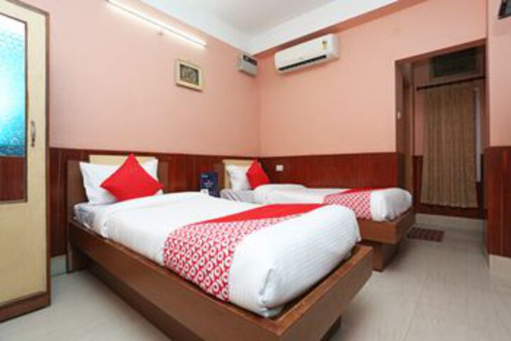 Room 10 of 30