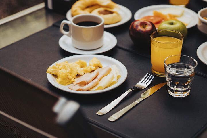 Breakfast/Coffee Service 48 of 55