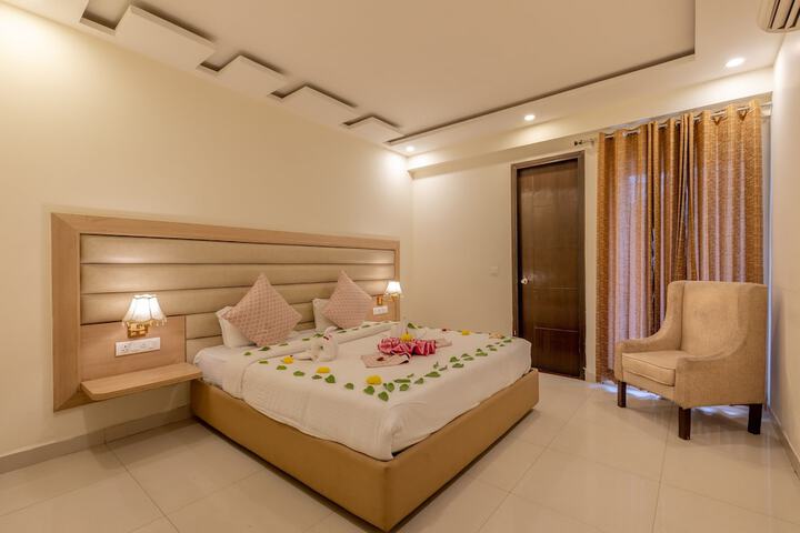 Room 20 of 53