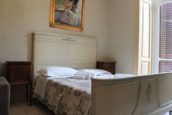 Room 19 of 31