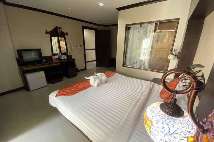Room 17 of 53