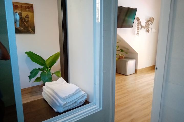 Room 21 of 178