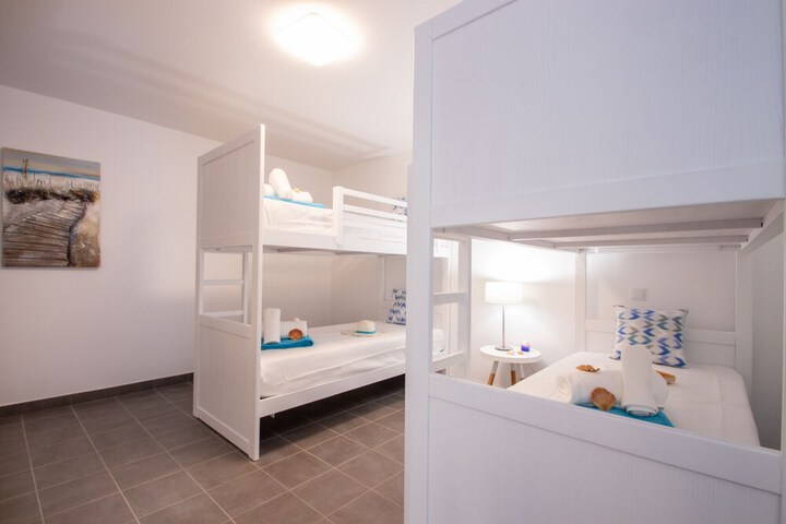 Room 26 of 79
