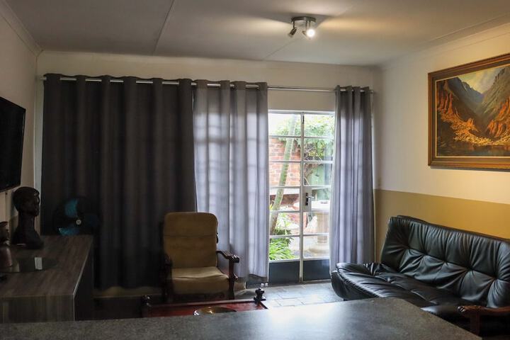 Room 15 of 40