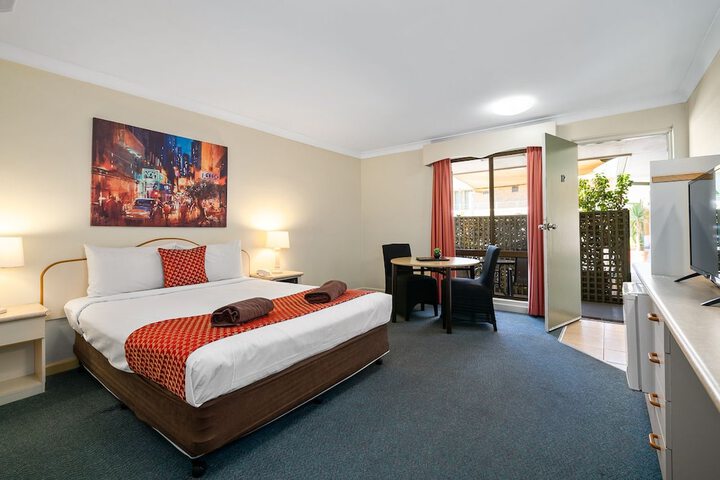 Room 7 of 35