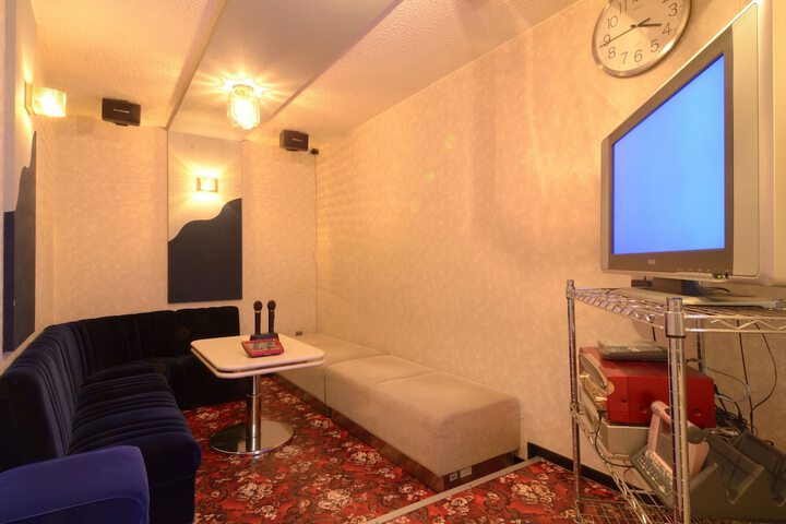 Room 14 of 49