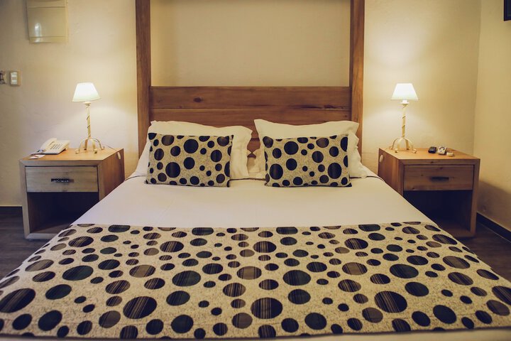 Room 13 of 57