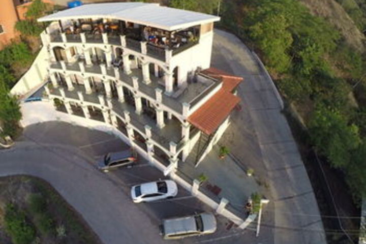 Hotel 35 of 64