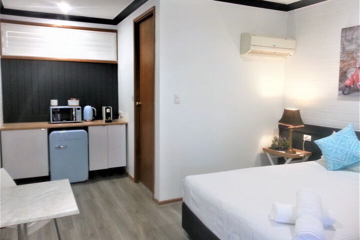 Room 7 of 35