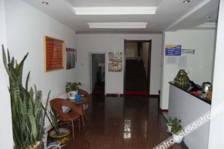 Jinhua Business Hotel