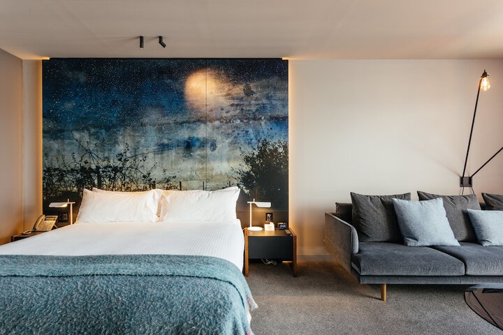 Room 8 of 55