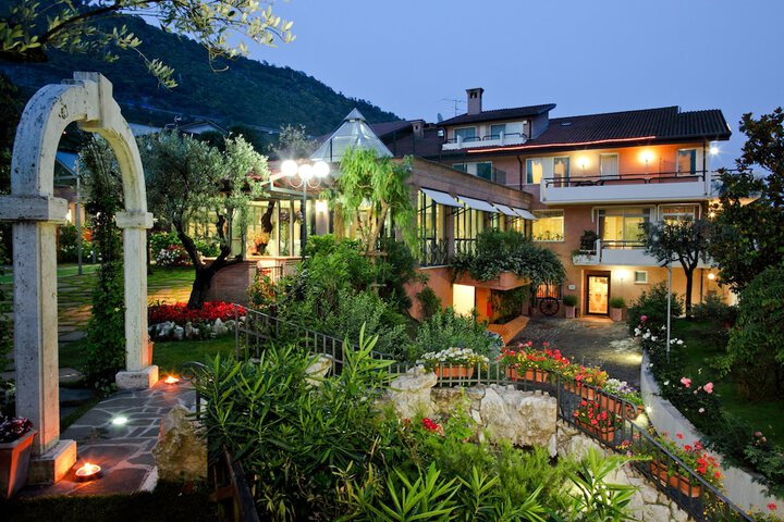 Hotel Des Reves - Al Poggio di Casalucense in Sant'Elia Fiumerapido