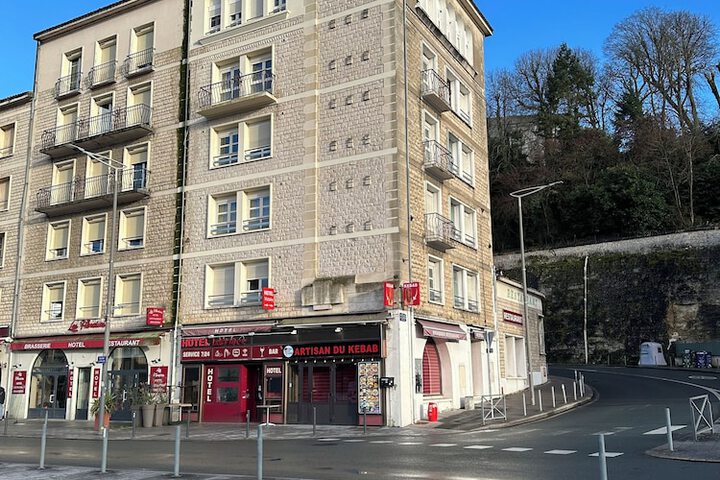 Hotel 12 of 13