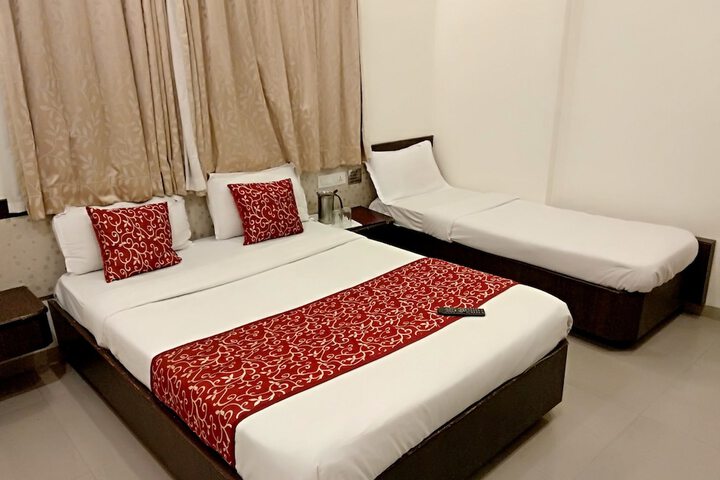 Room 9 of 51