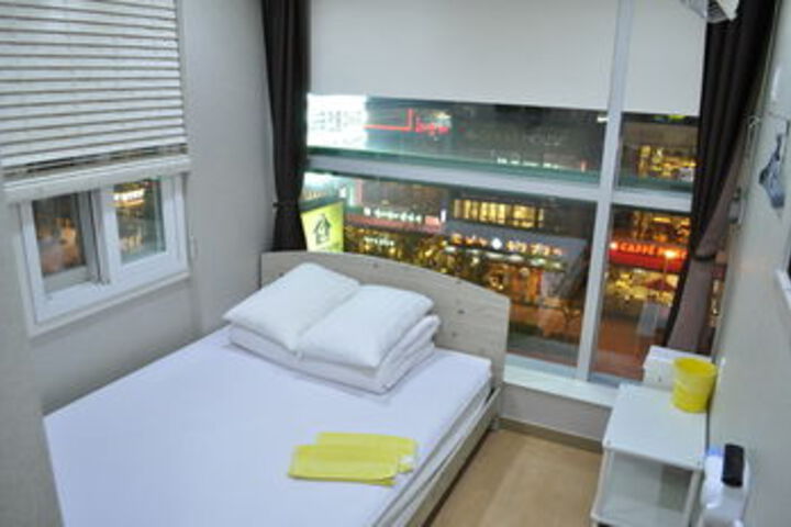 Room View