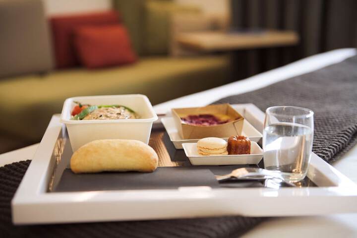 Room amenity
