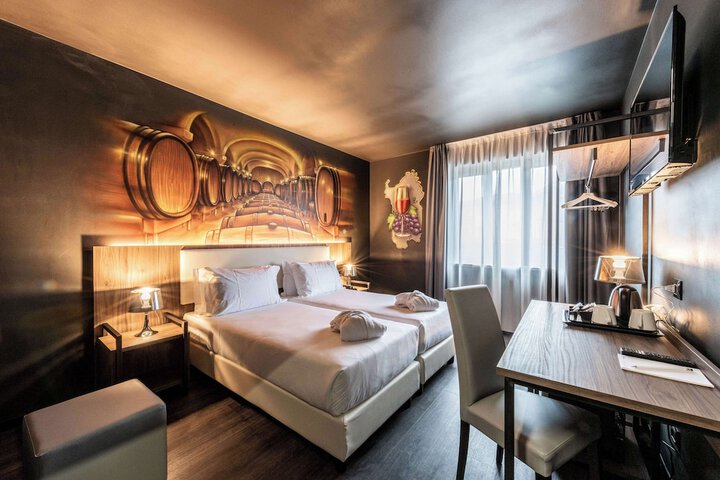 Room 16 of 58