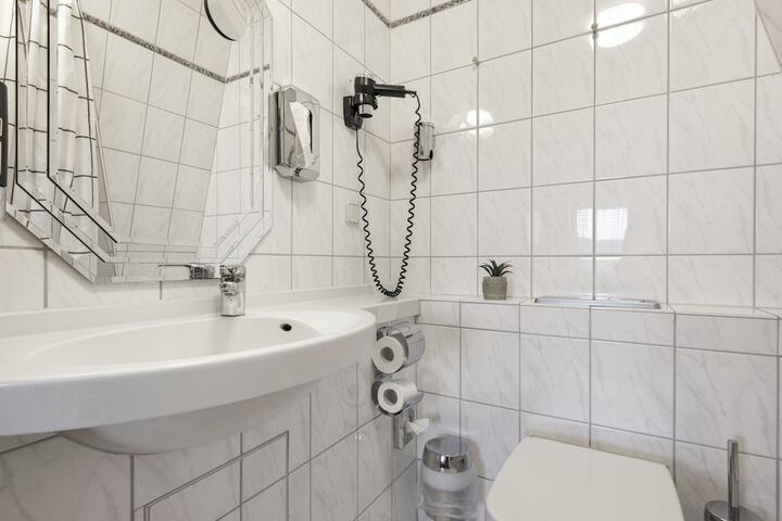 Room 40 of 55