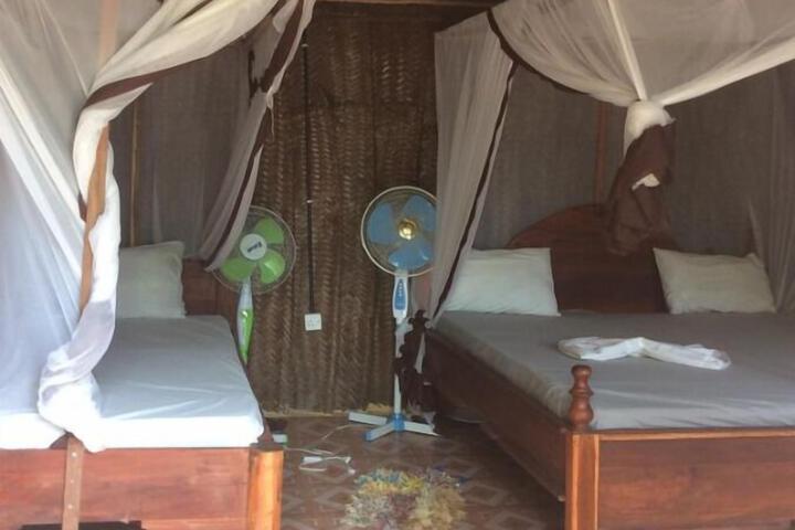 Room 14 of 20