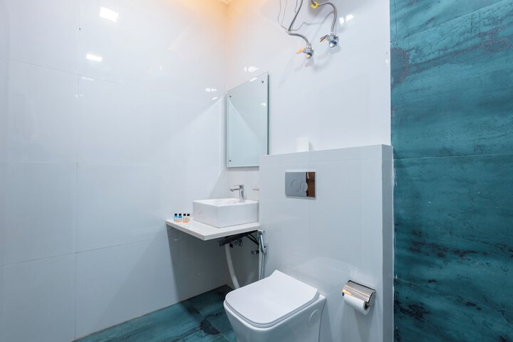Room 16 of 23
