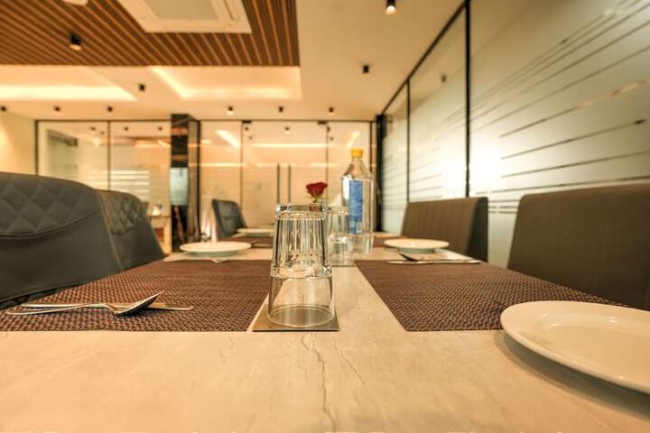 Dining 49 of 62