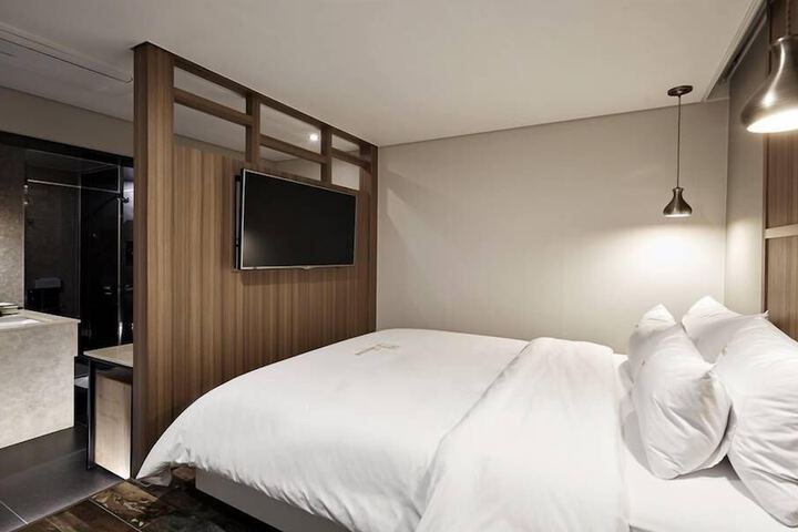 Room 29 of 110